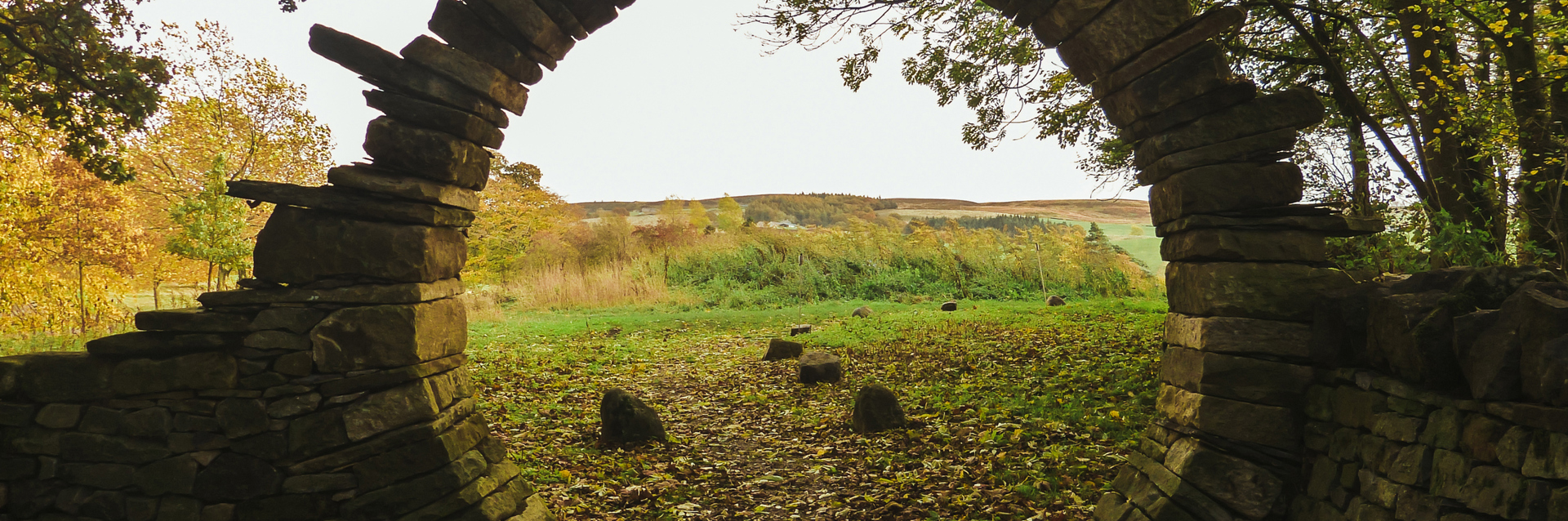 Stone-circle-arch-broughton-estate